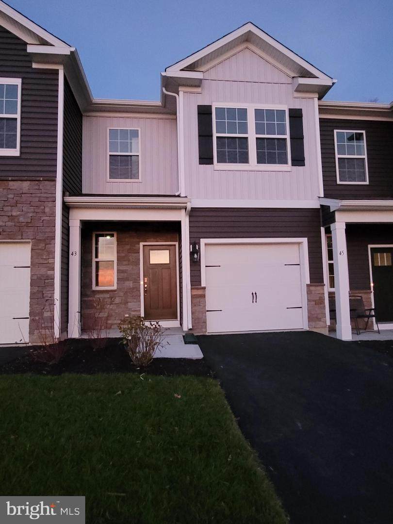 16 Peregrine Way - Photo 1