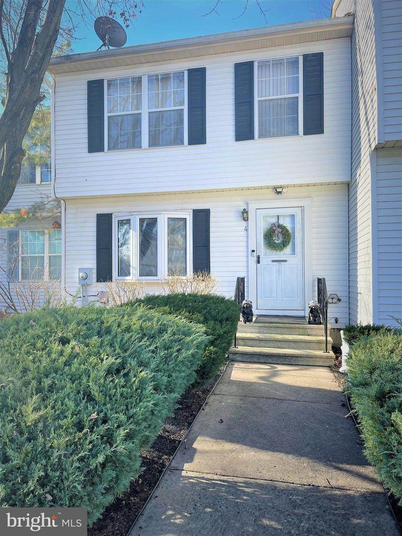 4 Mitchell Court - Photo 1