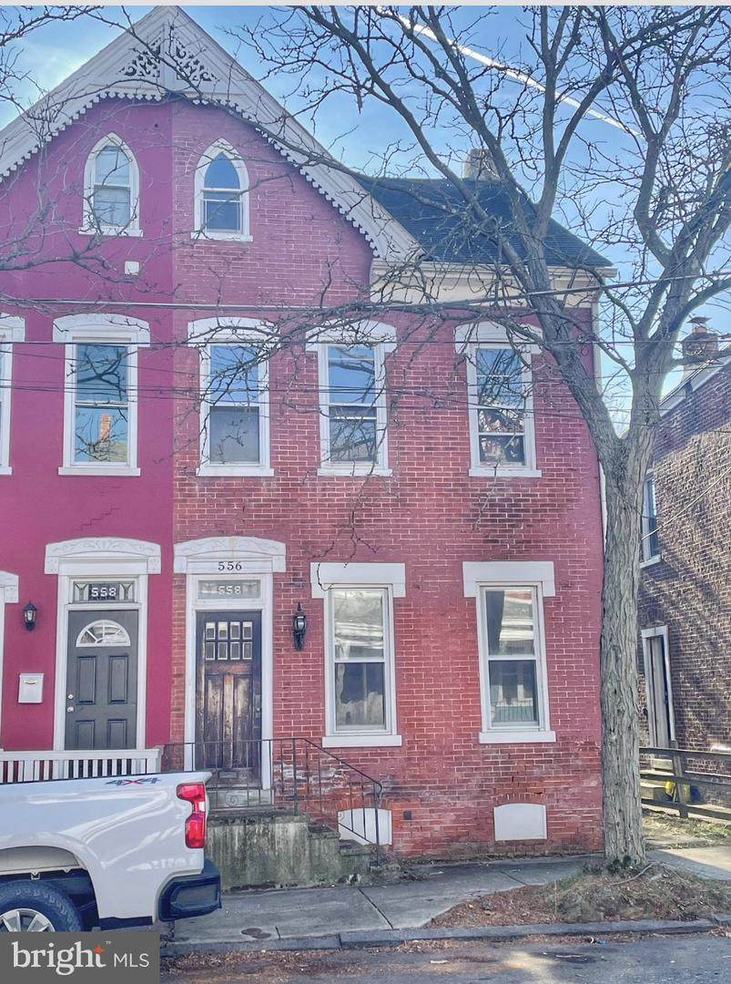 556 King Street - Photo 1