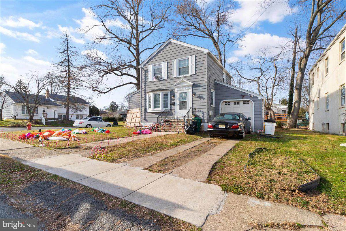 351 Concord - Photo 1