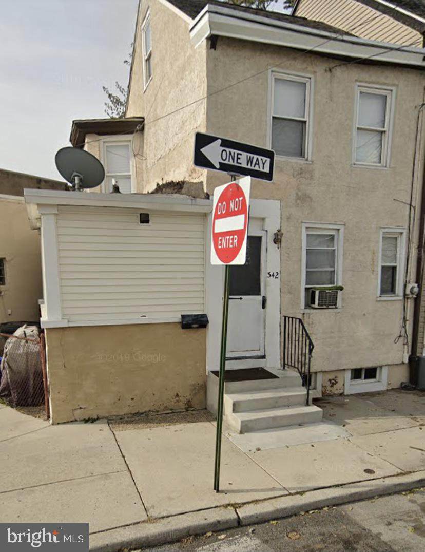 342 Morris Street - Photo 1