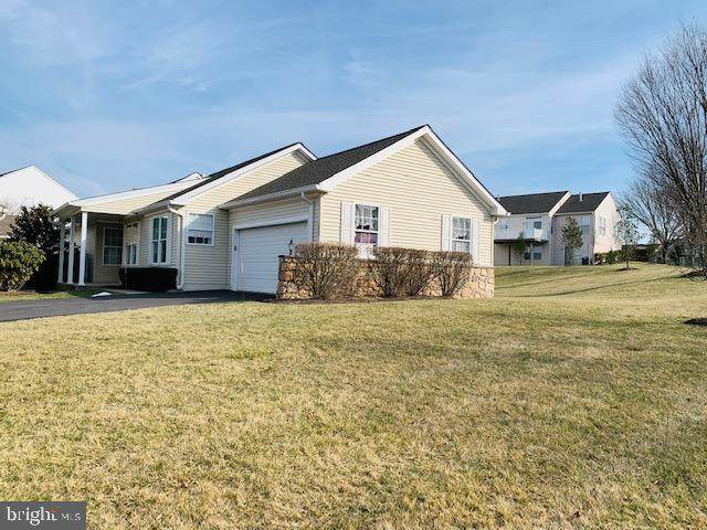 1600 Fox Brushs Way - Photo 1