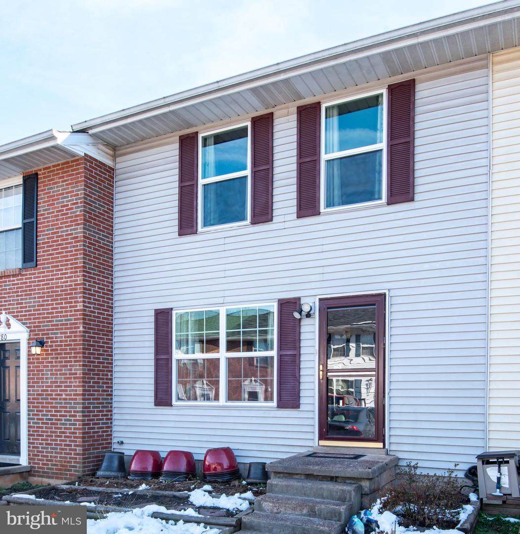 276 Lafayette Drive - Photo 1