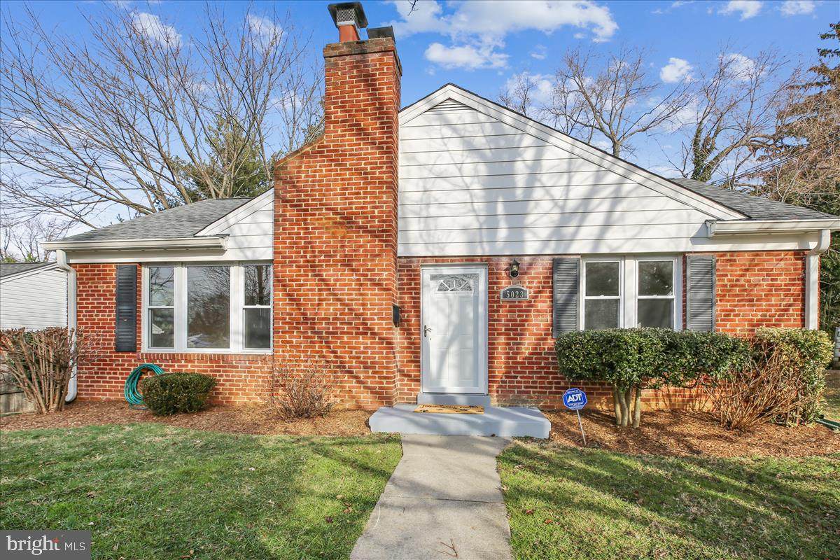 5023 Cushing Drive - Photo 1