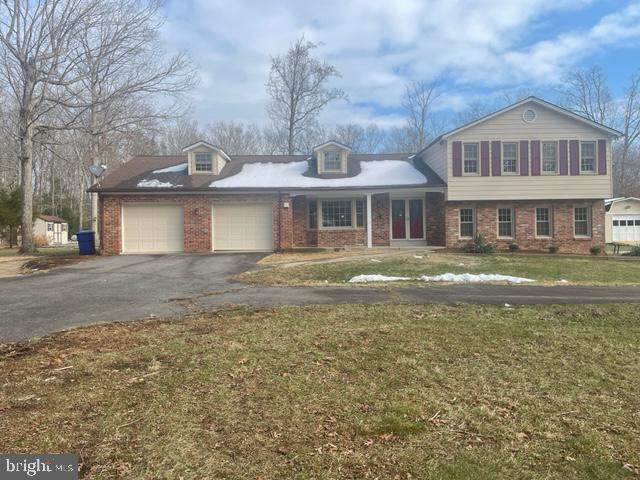 6990 Wood Glen Drive - Photo 1