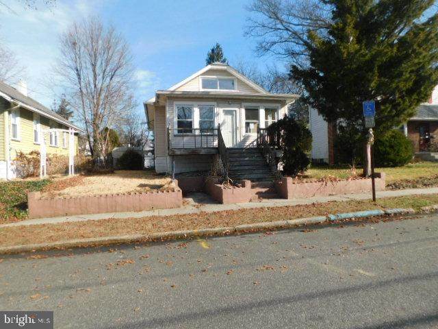 422 Hemlock Terrace - Photo 1