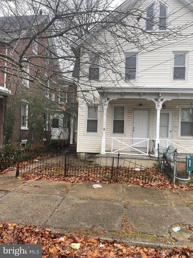 75 7TH Street - Photo 1