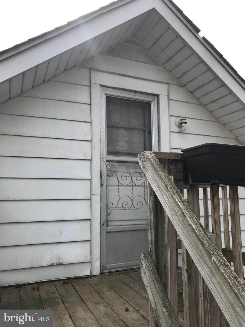175 Kendall Boulevard - Photo 1