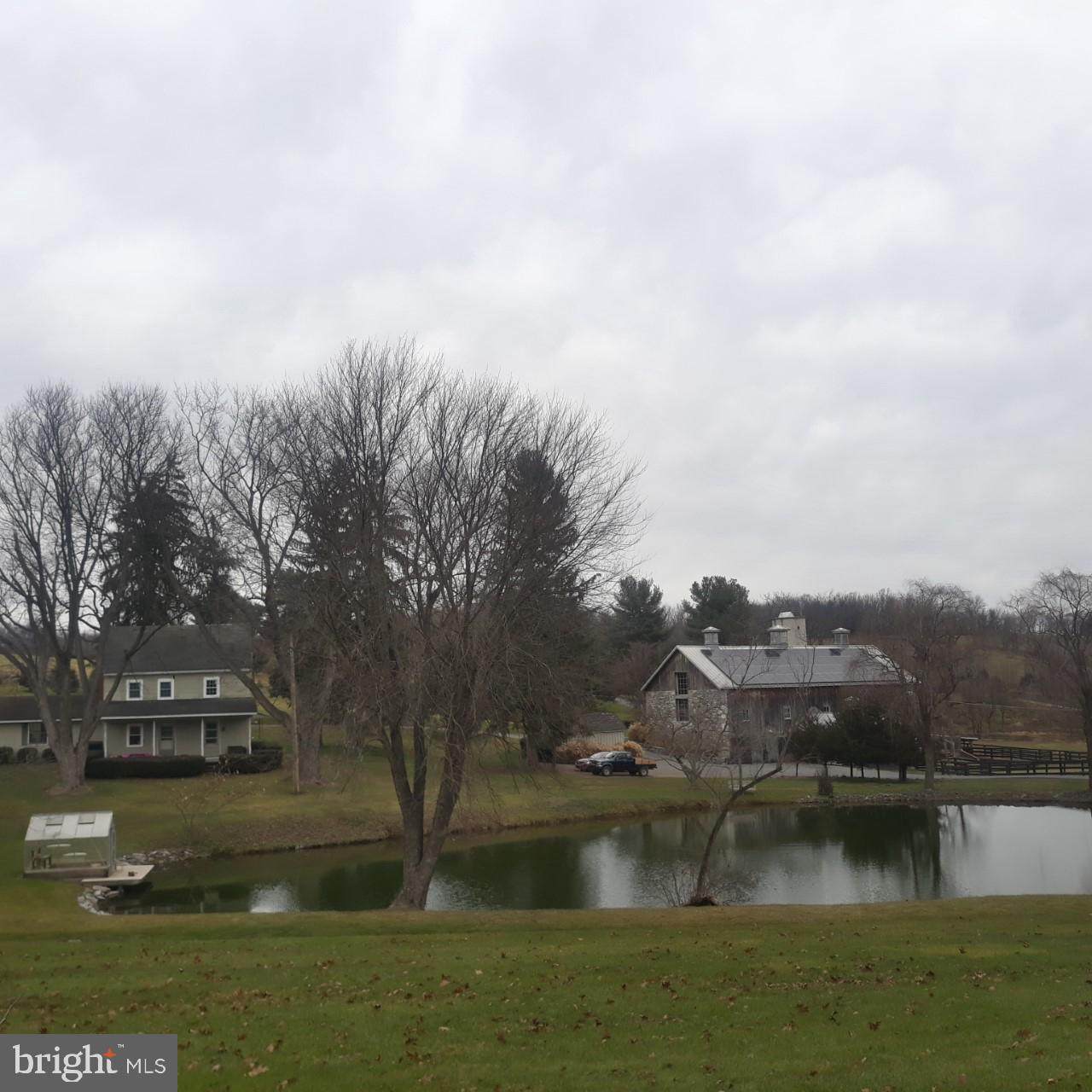 233 Hetrick Road - Photo 1