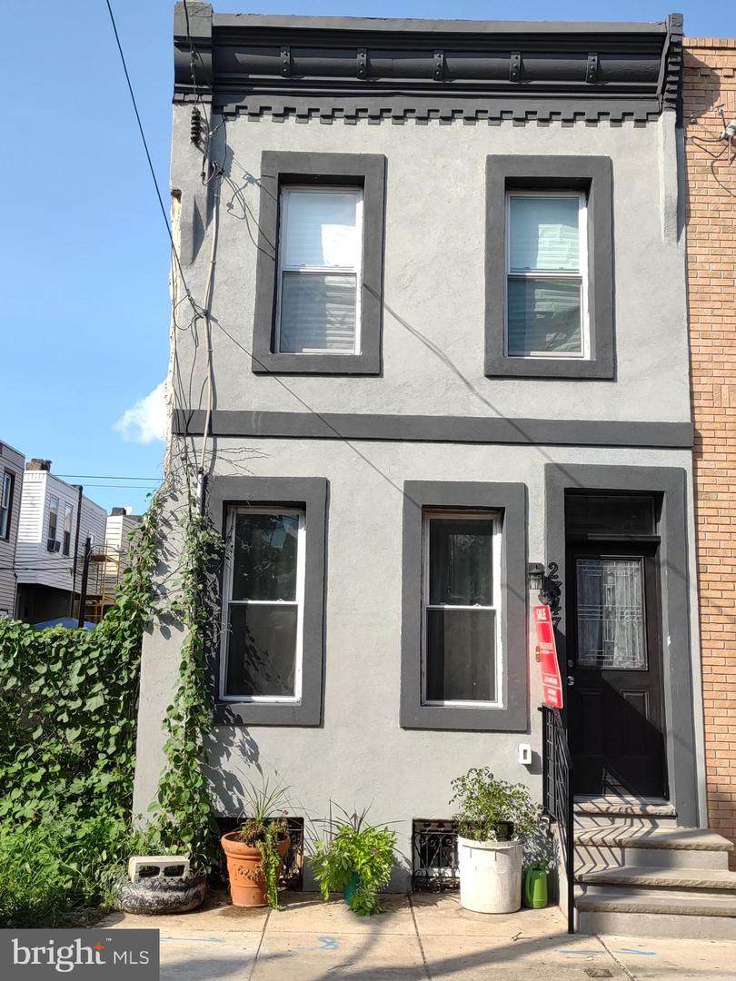 2347 Greenwich Street - Photo 1
