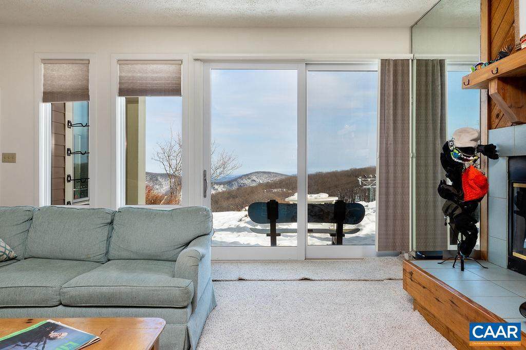 955 Diamond Hill Condos - Photo 1