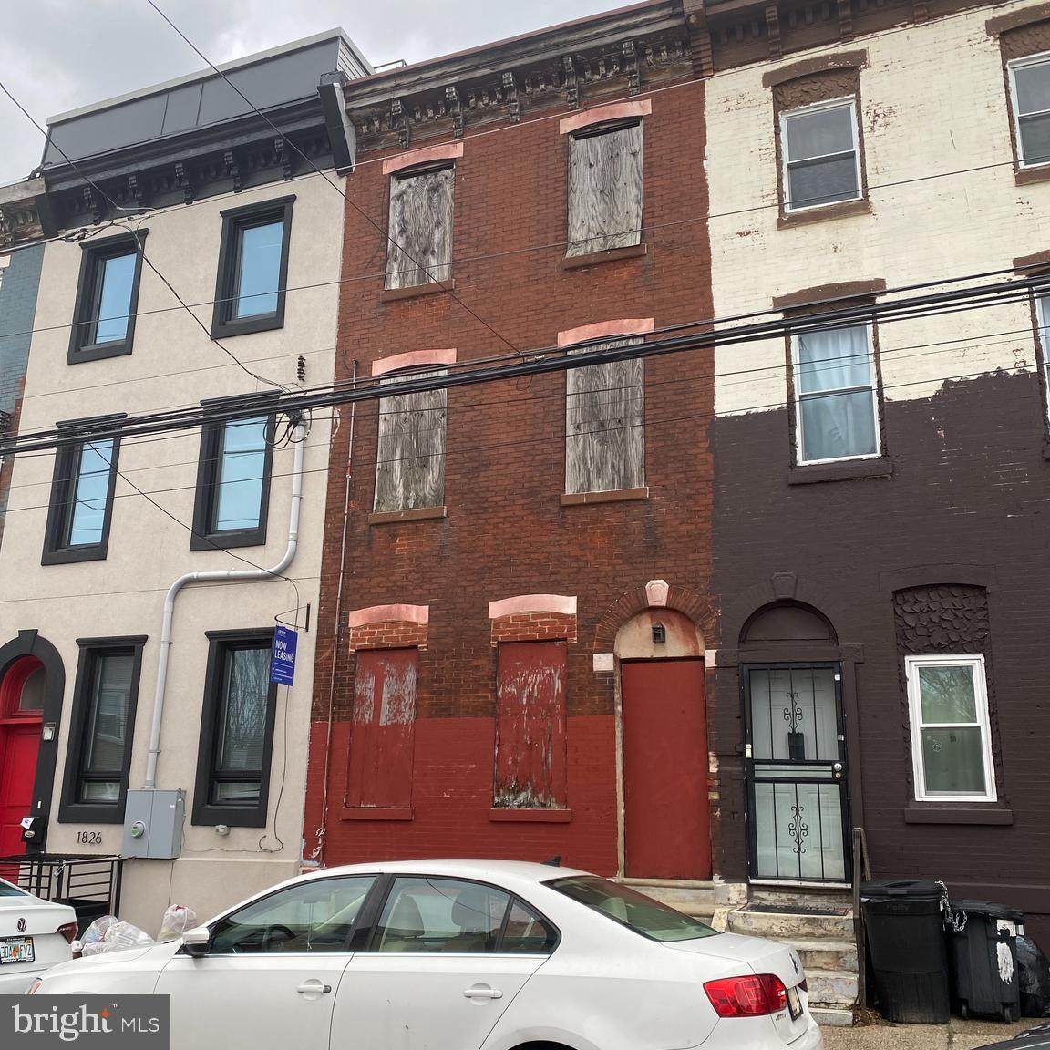 1828 Montgomery Avenue - Photo 1