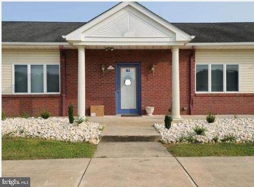 345 Lincoln Ave - Photo 1