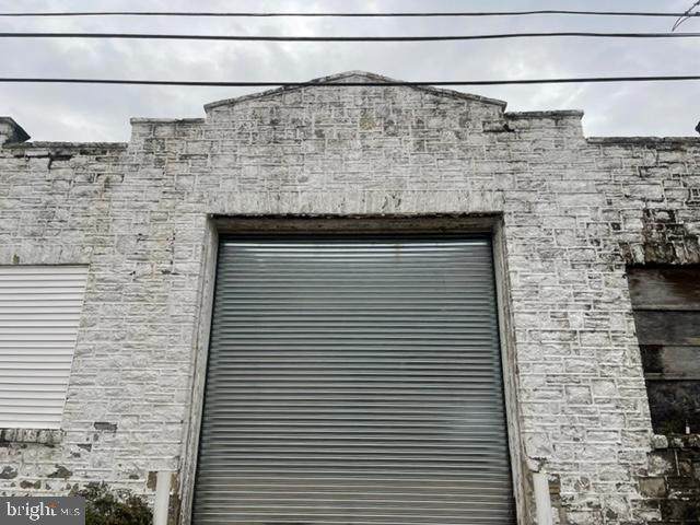 5127-31 Kershaw Street - Photo 1