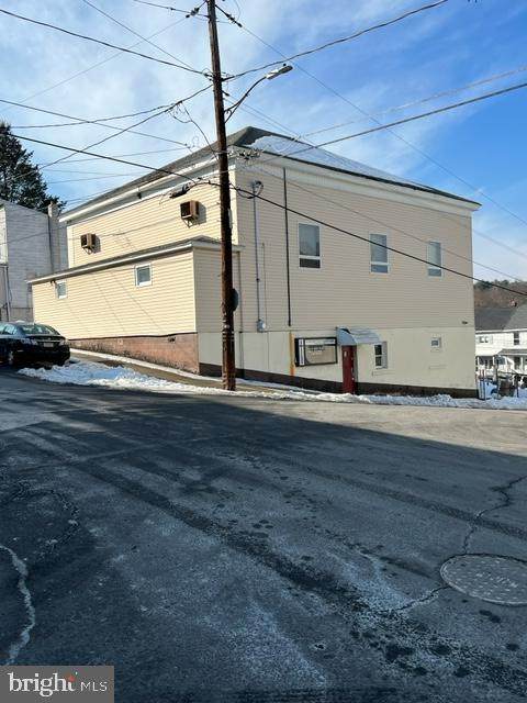400 Church Street - Photo 1