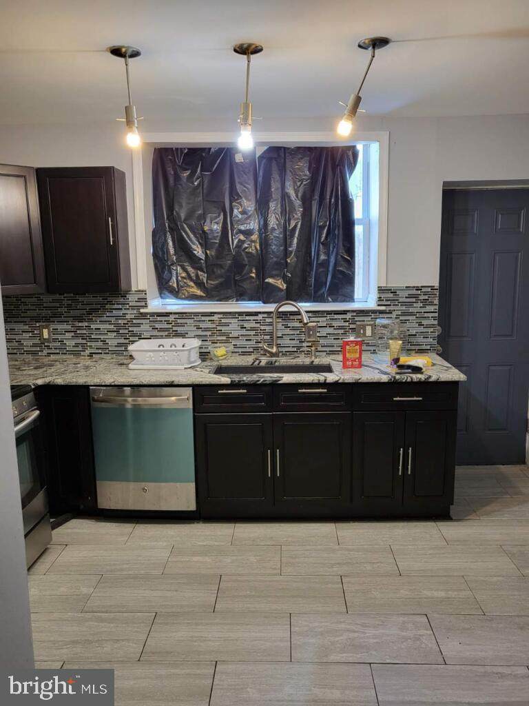 2129 Mountain Street - Photo 1