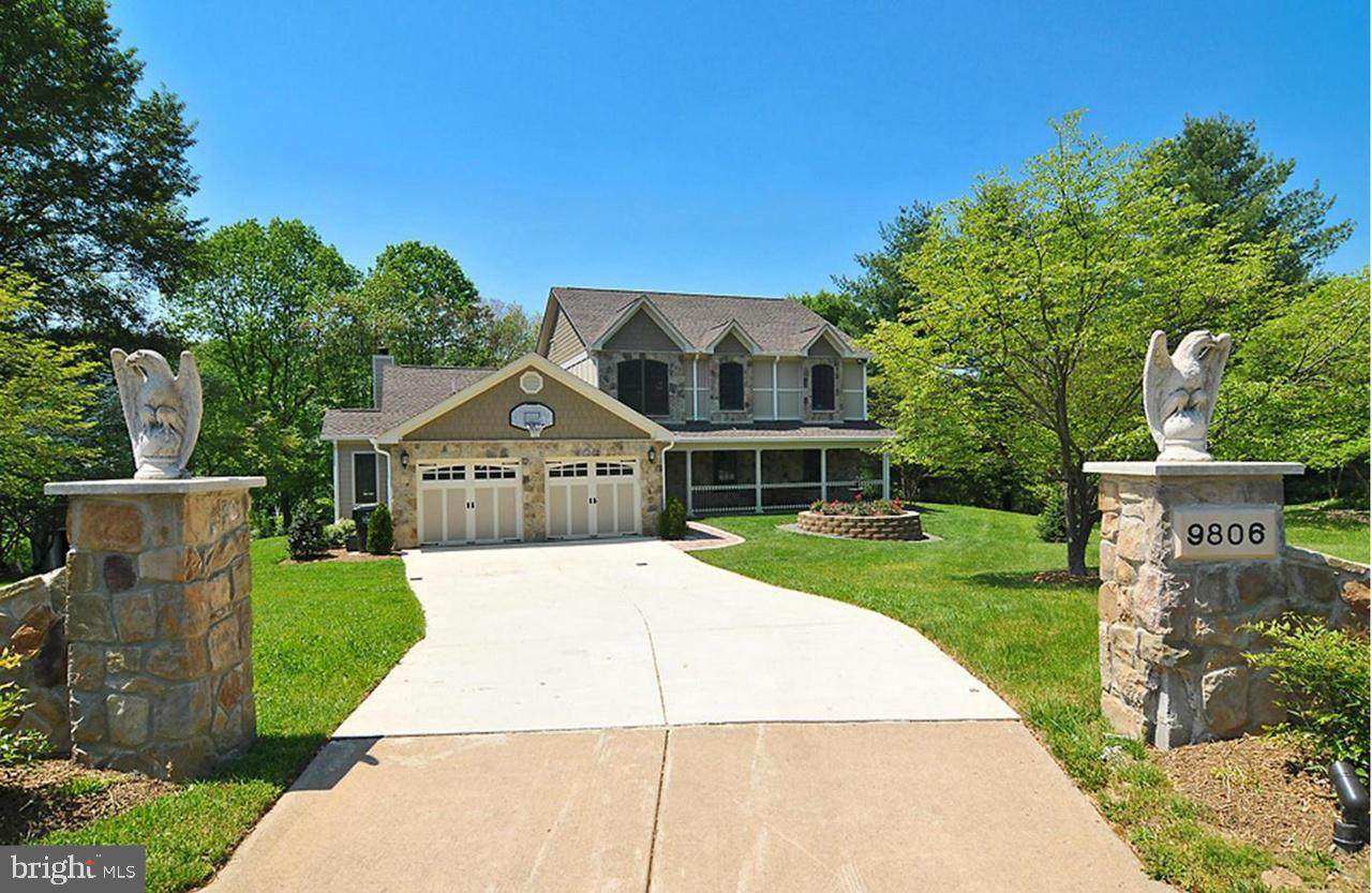 9806 Kohoutek Court - Photo 1