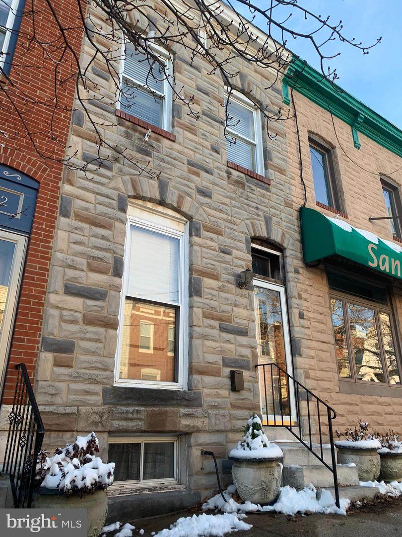 710 Baylis Street - Photo 1