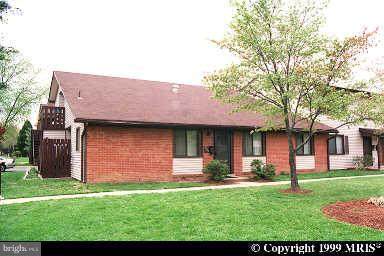 8405 Jinetes Court - Photo 1