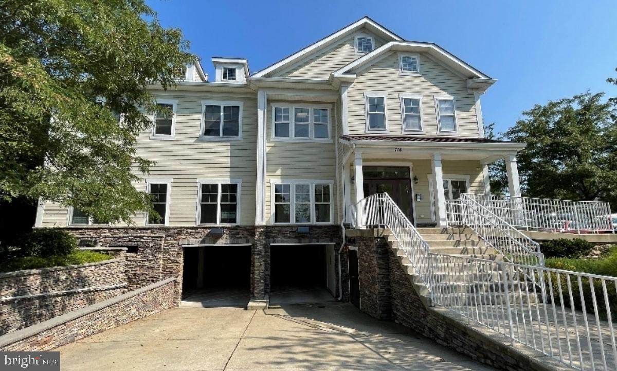 608 Melvin Avenue - Photo 1