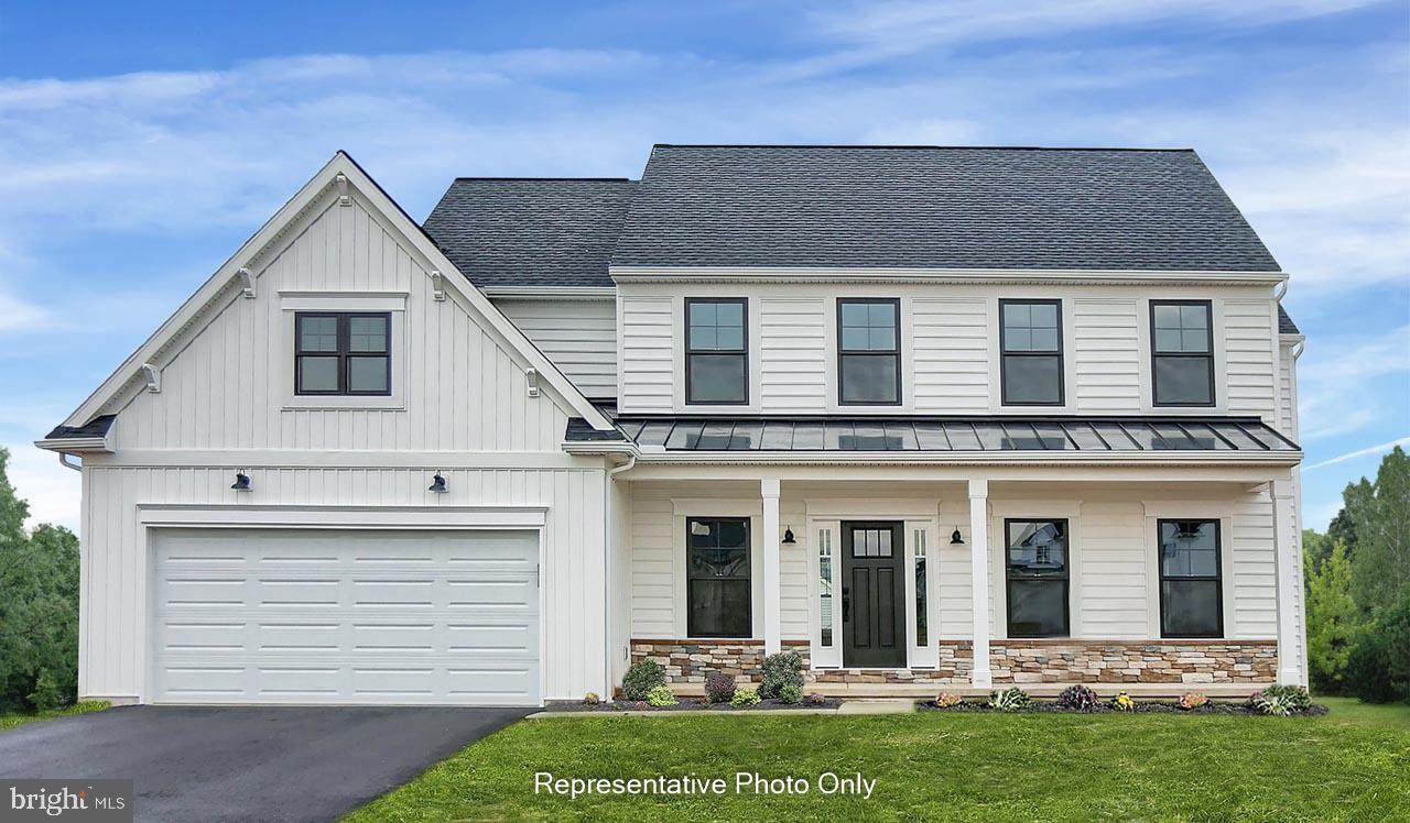 10 Danbury Drive - Photo 1