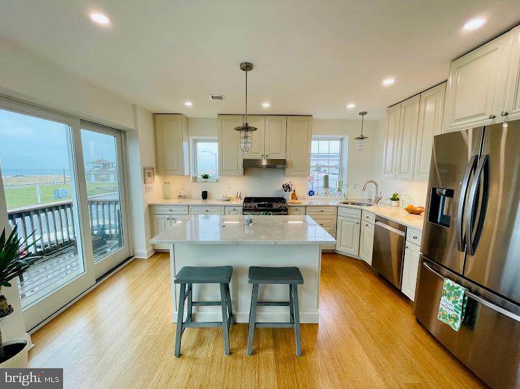 711 Ocean Avenue - Photo 1