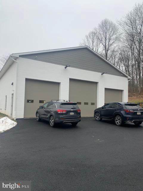 1646 Chestnut Hill Road - Photo 1