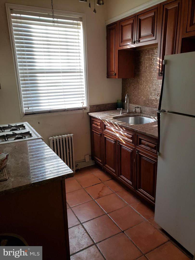 20 Chesapeake Street - Photo 1
