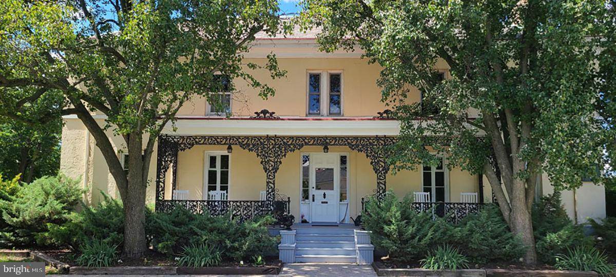 2275 Bridge Street - Photo 1