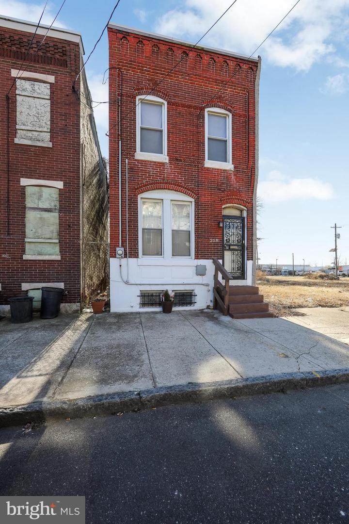258 Mount Vernon Street - Photo 1