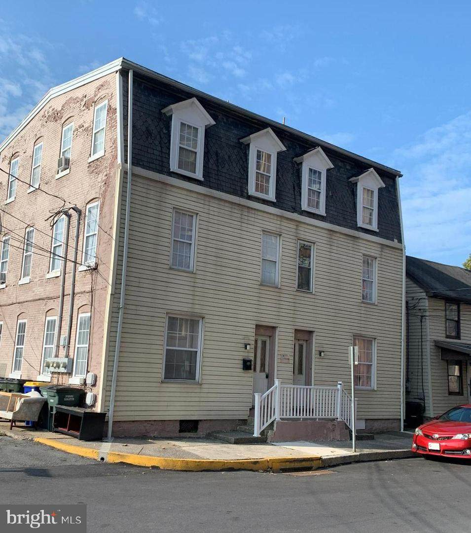 138 Wilson Street - Photo 1