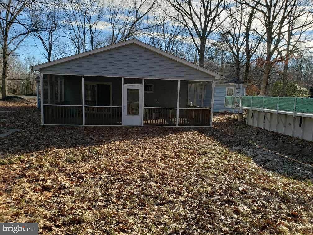 1466 Cedarhurst Road - Photo 1