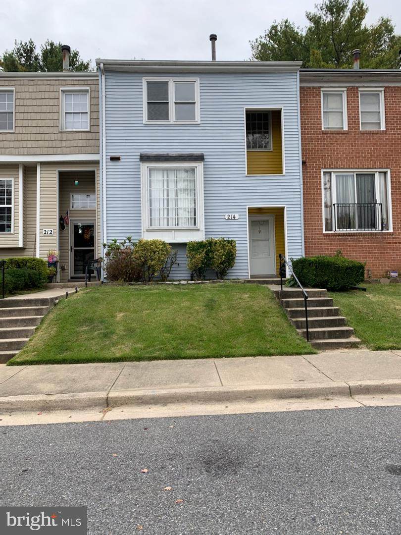 214 Castleton Terrace - Photo 1