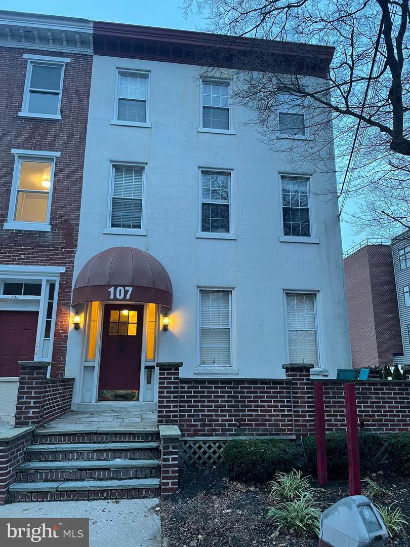 107 Chestnut Street - Photo 1