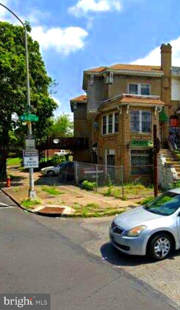 1601 60TH Street - Photo 1