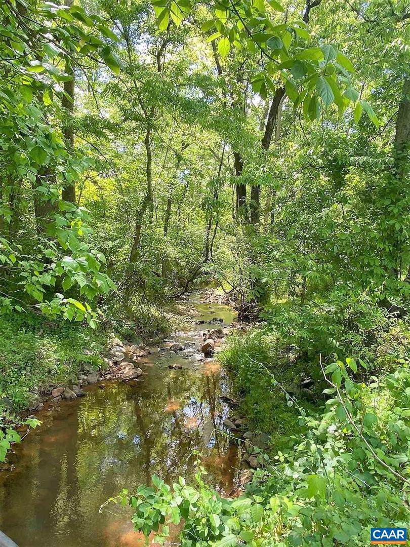 1 Stony Point Rd - Photo 1