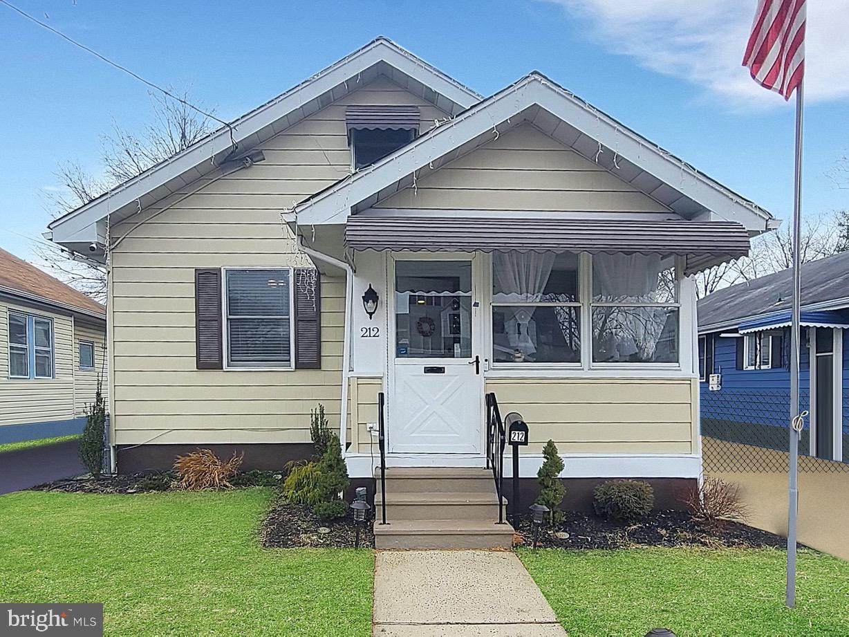 212 Julia Avenue - Photo 1