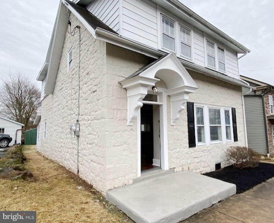 8 Reamstown Road - Photo 1