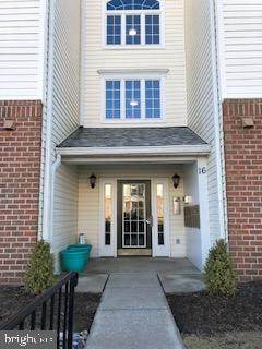 16 Brook Farm Court - Photo 1