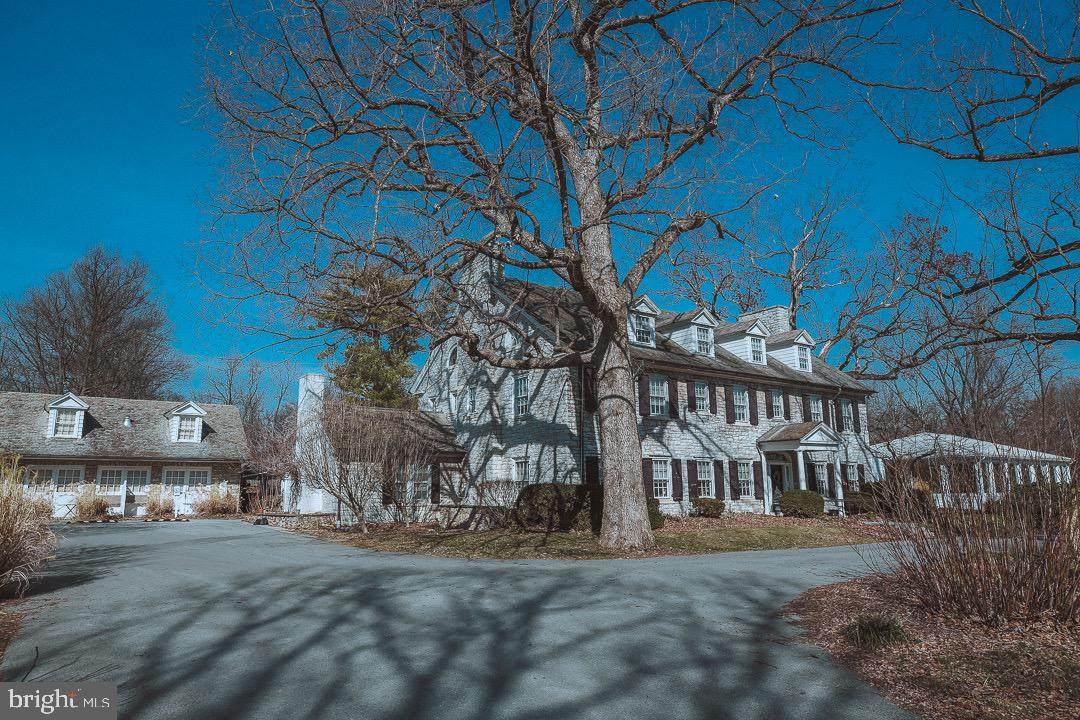 1956 Winchester Avenue - Photo 1