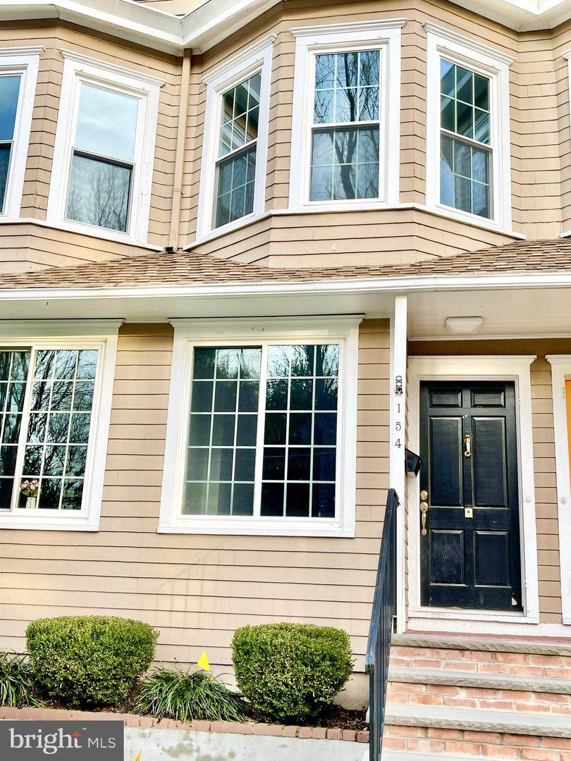 154 Mercer Street - Photo 1