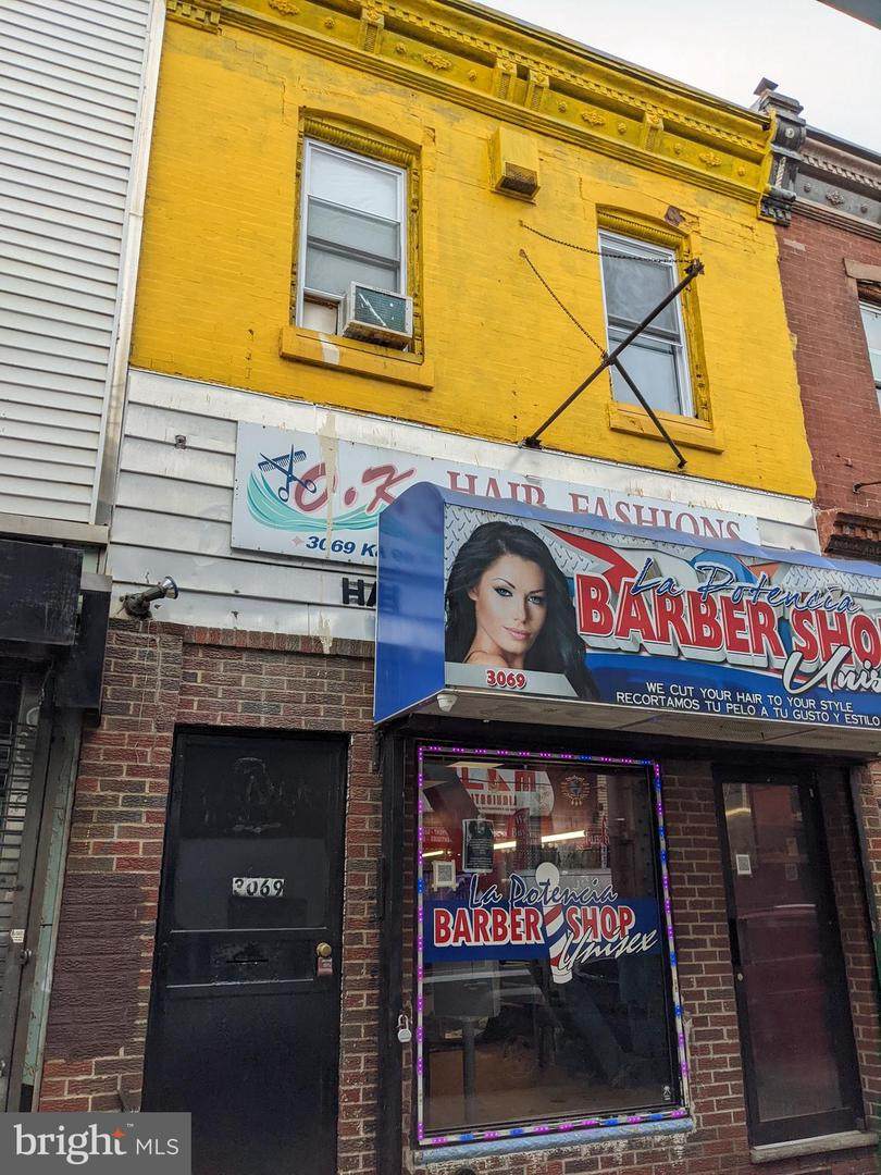 3069 Kensington Avenue - Photo 1