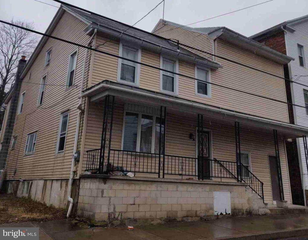 42 Washington Street - Photo 1