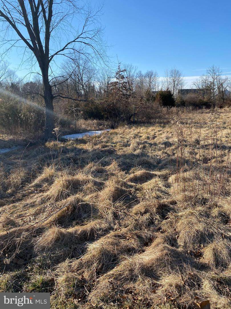 43 Sunset Road - Photo 1