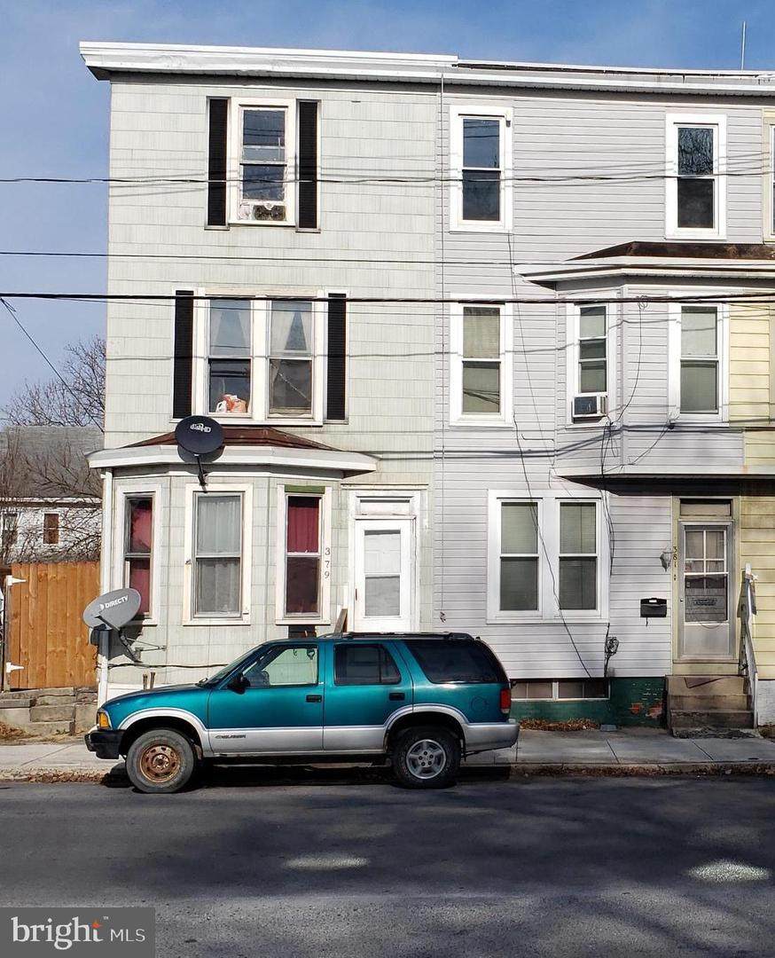 381 King Street - Photo 1