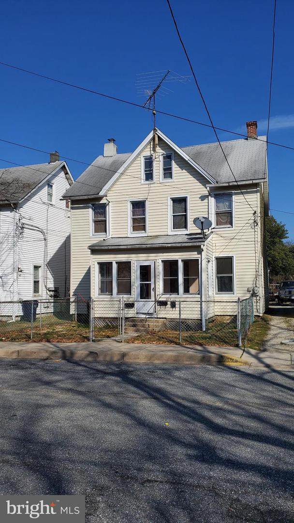 265 Mackall Street - Photo 1