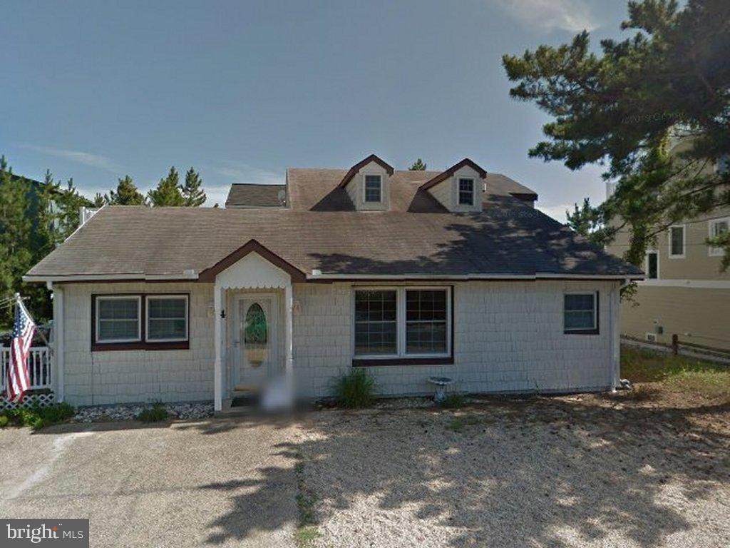 4 1ST Street - Photo 1
