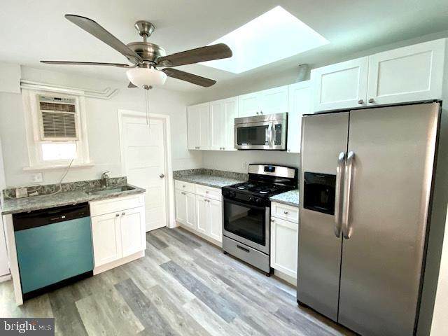 605 Montford Avenue - Photo 1