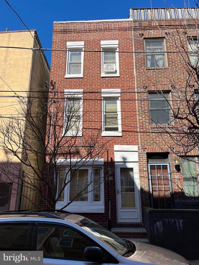 747 Clymer Street - Photo 1
