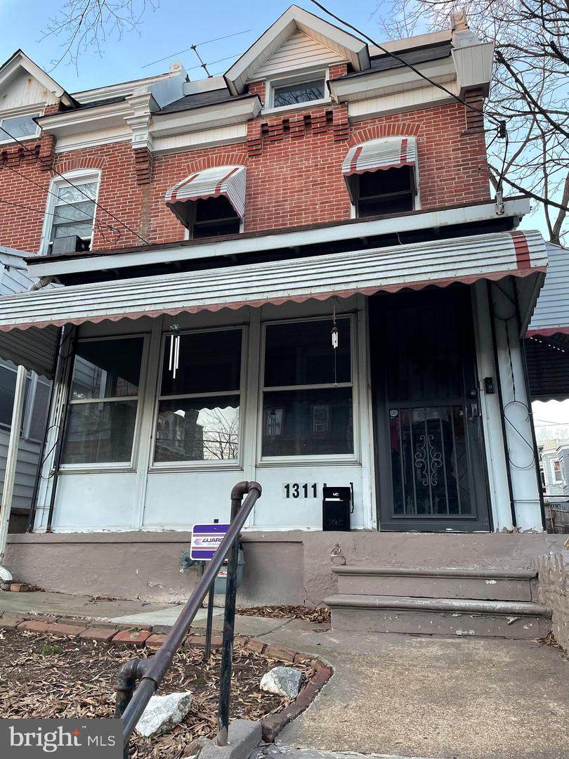 1311 6TH Street - Photo 1